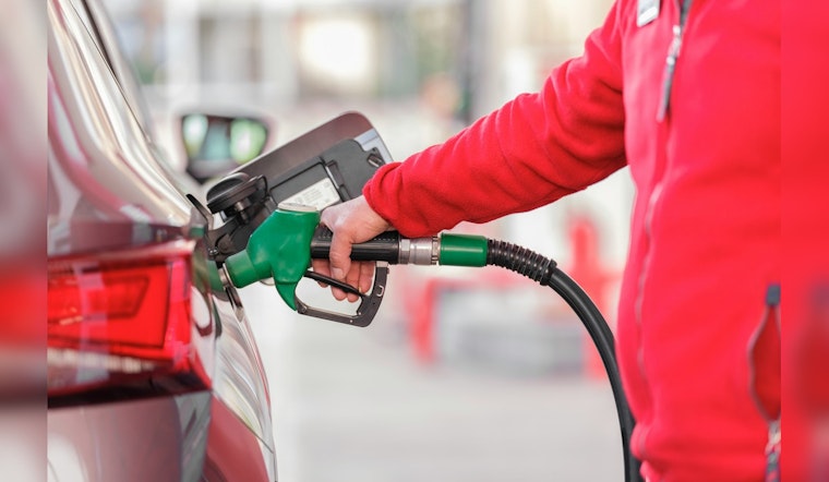 California's Potential Oil Profit Cap May Drive Up Arizona Gas Prices, Officials Warn