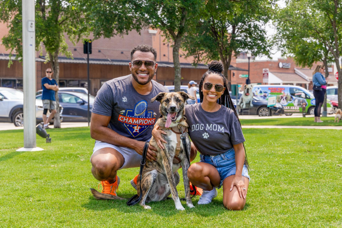 Carrollton Celebrates Pet Bonding at 8th Annual Paws on the Square