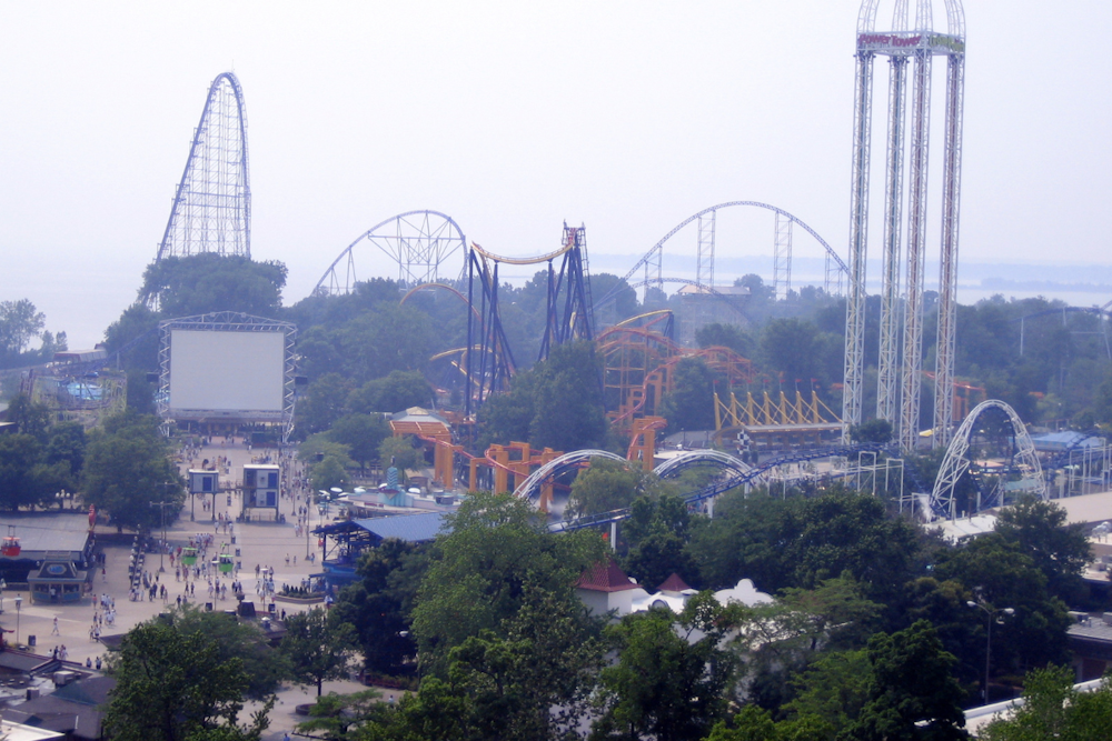 Cedar Point's Top Thrill 2 Shut Down for "Mechanical Modification," Leaving Thrill-Seekers in Limbo