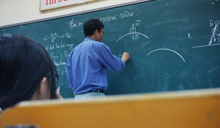 Central Texas School Districts Announce Pay Raises to Retain Educators Amid Budget Strain