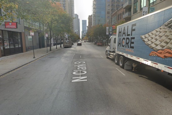Chicago's Clark Street Welcomes Expanded Outdoor Dining Amid Partial Vehicle Traffic