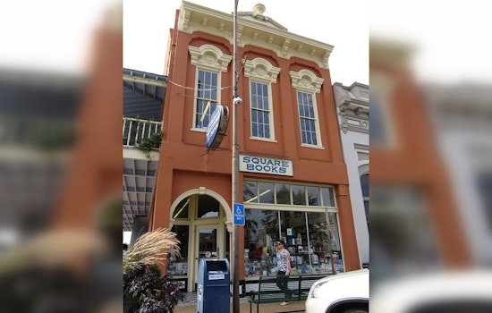 Chicago's Independent Bookstores Experience Resurgence, Fostering Community Connection In A Digital Age