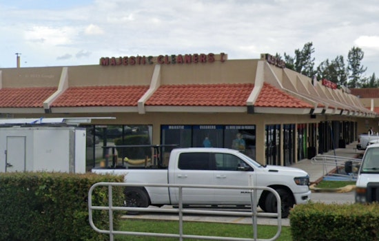 Customers Outraged as West Miami-Dade Dry Cleaner Shuts Down, Leaves Items Locked Inside