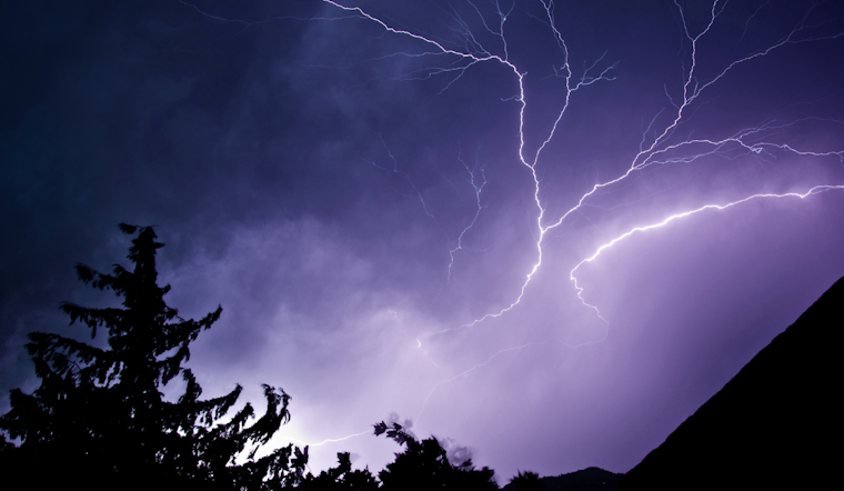 Dallas Swallowed by Storm: 200K Left in the Dark, Lengthy Power Outages Expected