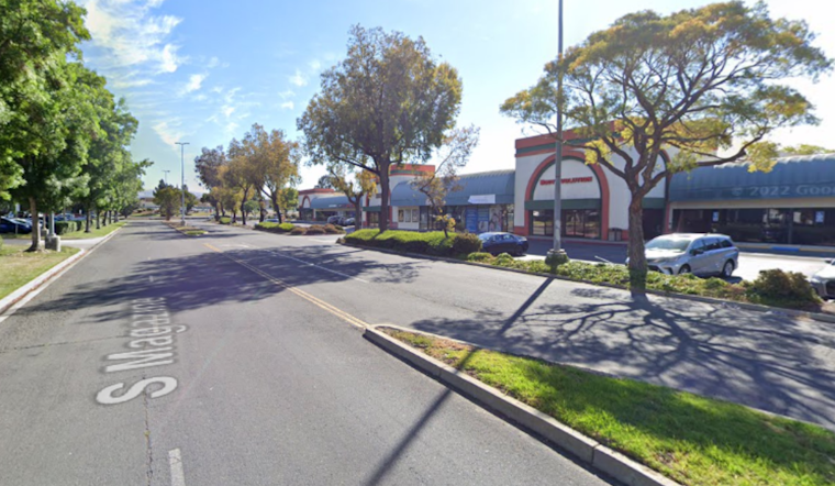 Daylight Jewel Heist at Newark's Bhindi Jewelers Under Intense Police Scrutiny