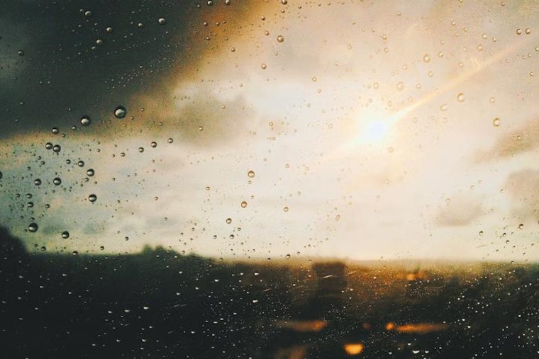 DC Braces for Weather Whiplash, Sunny Skies to Thunderstorms in Forecast