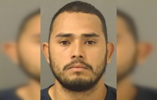 Deportation-Eluding Man in Florida Accused of Attacking Pregnant Teen, Charged with Battery