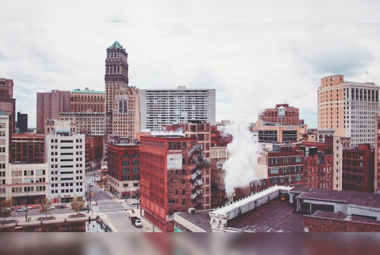 Detroit Braces for Choppy Weather: Showers and Sun in the Week's Forecast