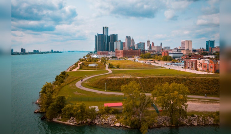 Detroit Braces for Spring Showers and Gusts with Mixed Bag of Sunshine and Rain