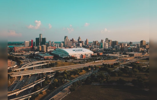Detroit Braces for Variable Weather: Sun, Showers, and Cooler Temperatures on Horizon