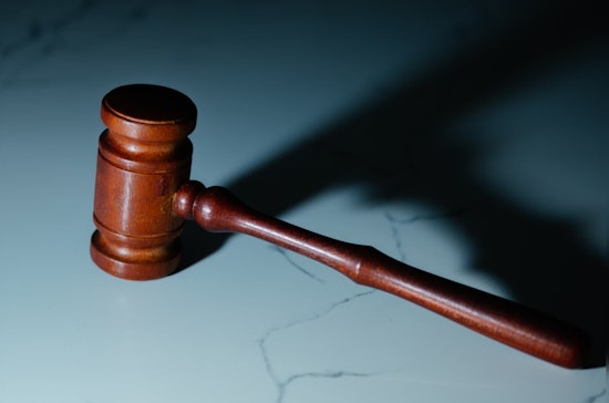Detroit Man Receives 10-Year Sentence for Assaulting Nurse at Federal Lockup in Milan
