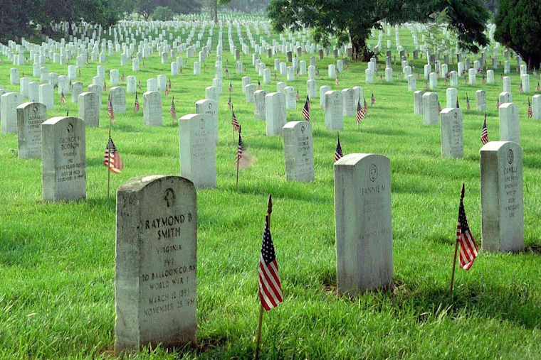 Detroit Observes Memorial Day with Closures, Reduced Services and Sales