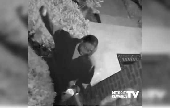Detroit Police Seek Public Help to Identify Suspects in West Side Arson Case