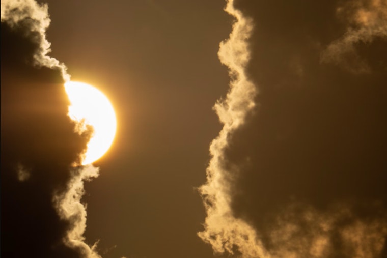 Detroit to Experience Sunny Spells and Thunderstorms in Spring Weather Seesaw