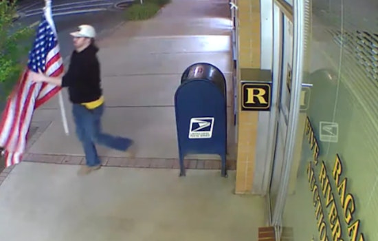 Dickson Police Seek Identity of Suspect Who Confessed to Taking American Flag in Surveillance Video