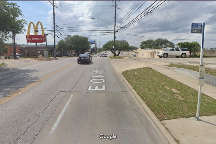 Double Fatality in East Oltorf Street Crash Spurs Austin Police Investigation