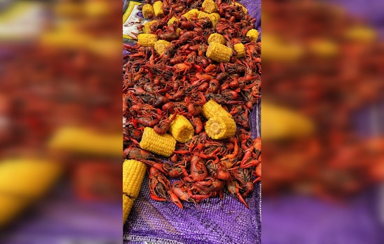 East Austin Welcomes Lil' Easy Fine Cajun Food & Bar with New Orleans Flair