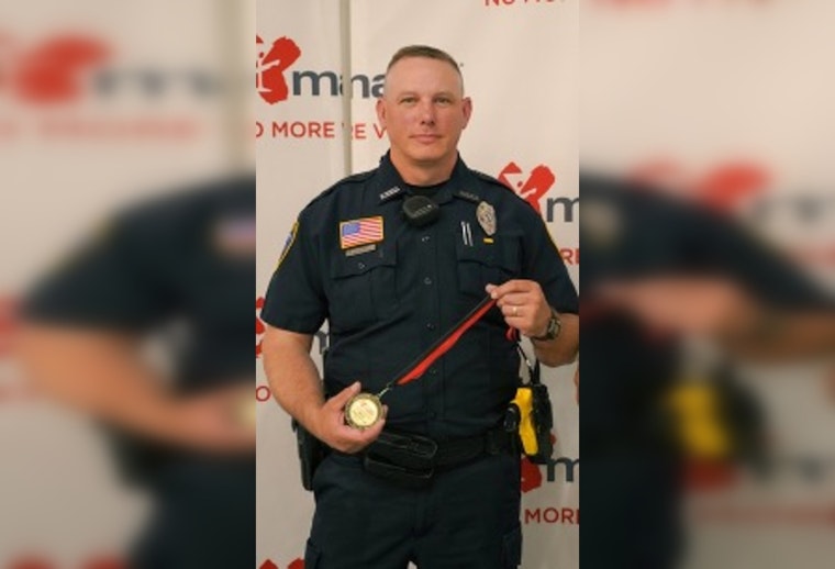 Eden Prairie Officer Chad Streiff Wins MADD's Red Medallion for Over 150 DWI Arrests in a Year