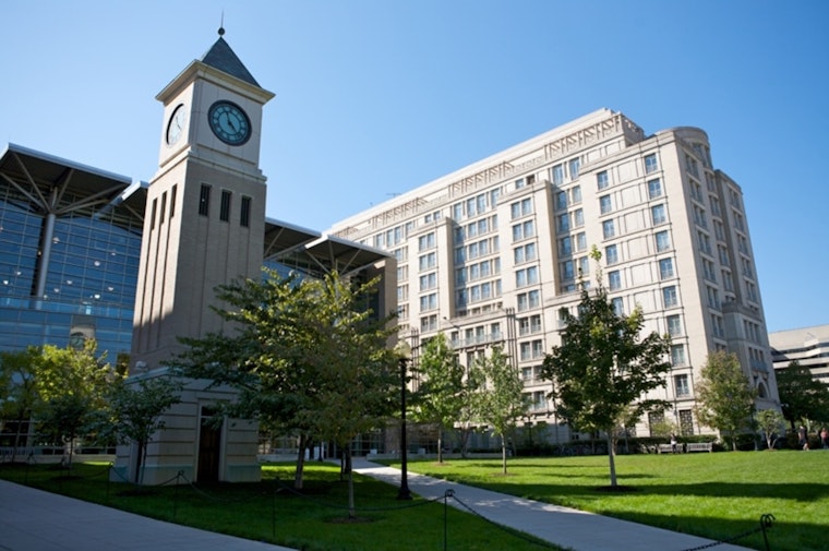 Famed Alumnus Celebrates Georgetown Law Class of 2024's Historic Diversity and Achievements