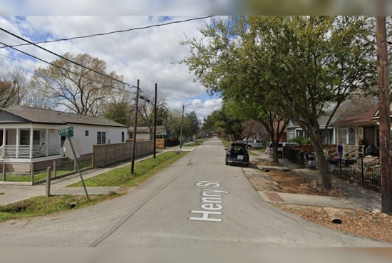 Firefighters Douse Early Morning Blaze at Abandoned House in Houston's Near Northside