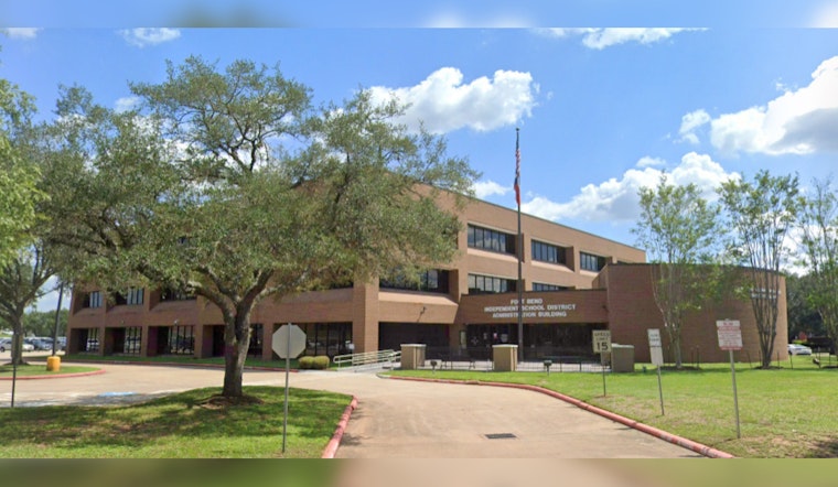 Fort Bend ISD Reverses Controversial Valedictorian Policy Amid Strong