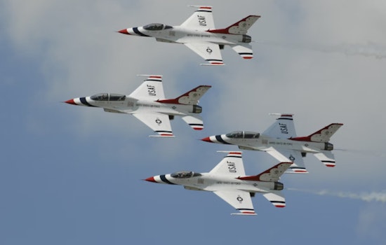 Fort Lauderdale Air Show Set to Thrill with U.S. Air Force Thunderbirds and Aerial Acrobatics This Weekend