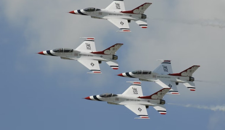 Fort Lauderdale Air Show Set to Thrill with U.S. Air Force Thunderbirds and Aerial Acrobatics This Weekend