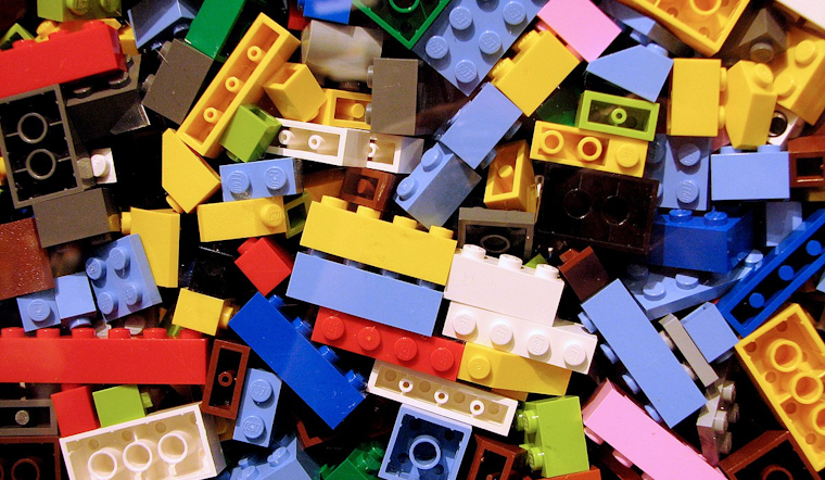 Fort Worth Invites Locals to Build Eastside's Future with Legos at UTA Research Institute Workshop