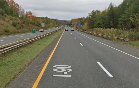 Fuel Leak and Lane Closure on I-90 East in Lee, Massachusetts Following Multi-Vehicle Crash