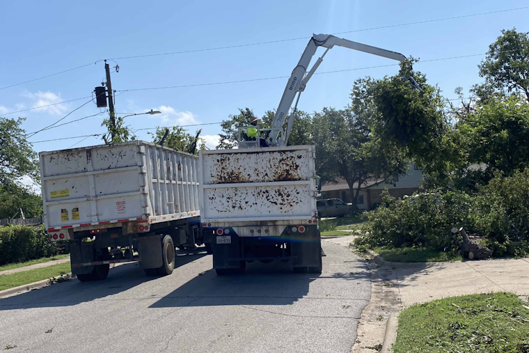 Garland Sanitation Department Calls for Community Aid in Post-Storm Cleanup Efforts