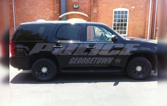 Georgetown Police Apprehend Burglary Suspect After Foot Chase and K9 Unit Assistance