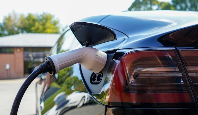 Gilbert Considers Implementing Fees at EV Charging Stations, Public Hearing Set for June
