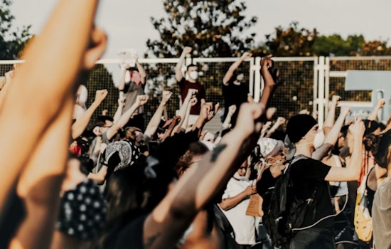 Graduation Protests Ignite at UC Berkeley, UW-Madison, and UNC with Students Amplifying Social Issues, VCU Graduates Walk Out on Virginia Governor