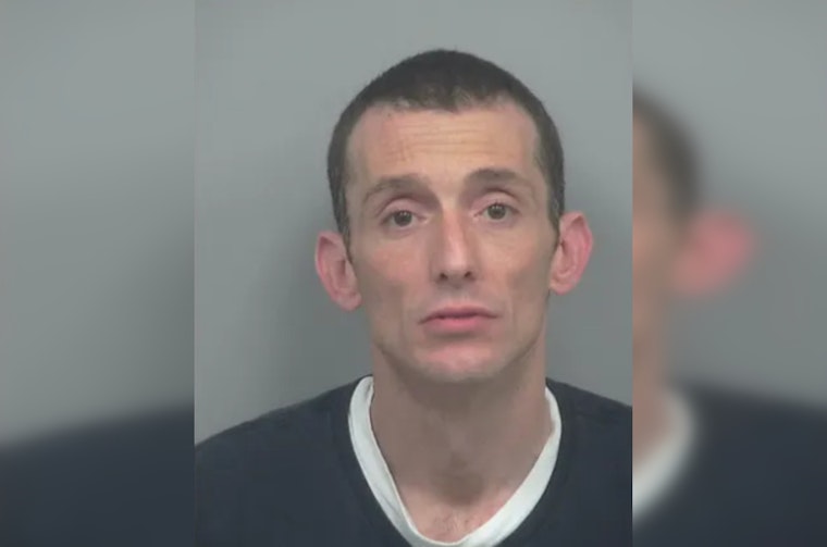 Gwinnett County Man Accused of Attempting Illicit Contact with a Minor, Held on $1,300 Bond