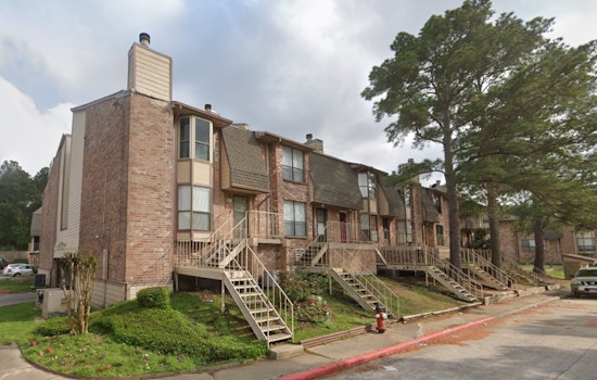 Harris County Sheriff's Office Investigates Fatal Shooting at Apartment Complex