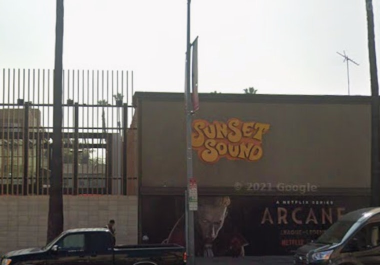 Hollywood Businesses Implement Sidewalk Garden Beds Near Sunset Sound Studio to Deter Homelessness