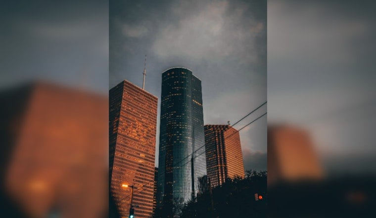 Houston Braces for a Week of Unsettled Weather, Thunderstorms Loom on the Horizon