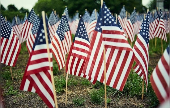 Houston Honors Fallen Heroes as Memorial Day Marked by Ceremonies and Veteran March