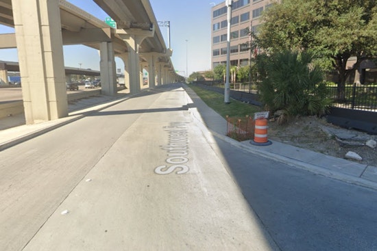 Houston Man Fatally Struck While Crossing Southwest Freeway, No Charges Filed Pending Investigation