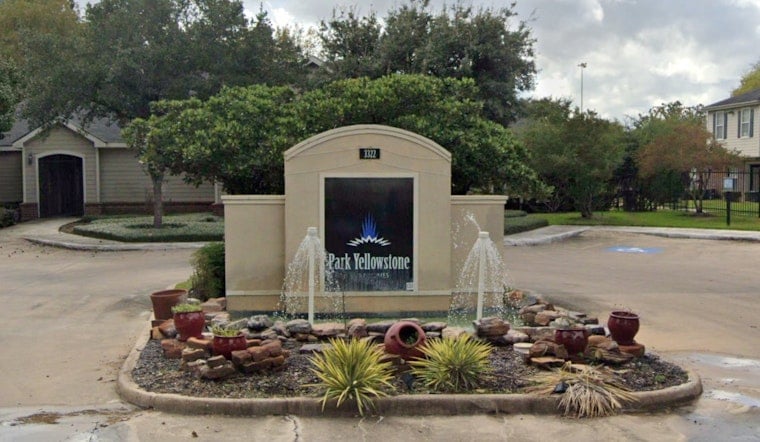 Houston Pizza Delivery Driver Fatally Shoots Customer Following Late-Night Altercation