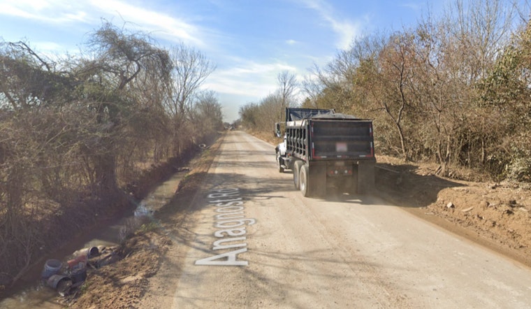 Houston Police Investigate Fatal Shooting of Young Woman, Seek Community Assistance for Leads