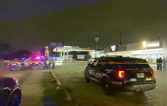 Houston Police Launch Manhunt for Suspect Charged in Fatal MLK Boulevard Shooting