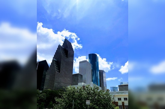 Houston Preps for Sweltering Memorial Day Weekend Amid Severe Thunderstorm Threats