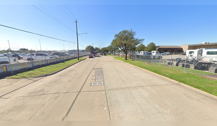 Houston Woman, 61, Fatally Injured by Pickup Truck in Tragic Brisbane Street Collision