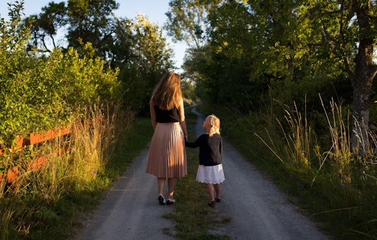 Houston's Passport Journeys App Aims to Mend Mother-Daughter Bonds Amid Societal Challenges