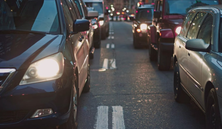 Jackknifed Tractor-Trailer on I-55 Causes Major Traffic Jam into Memphis from Arkansas
