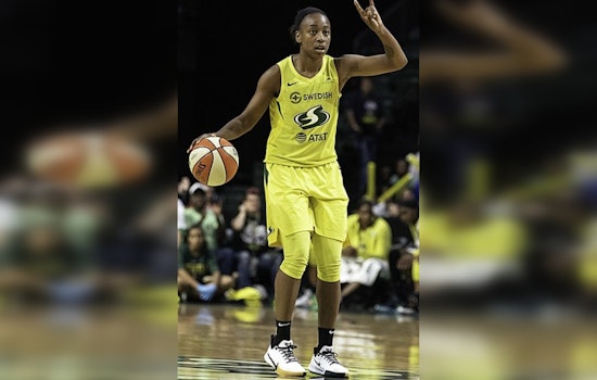 Jewell Loyd's 32 Points Lead Seattle Storm to Thrilling 85-83 Victory over Indiana Fever