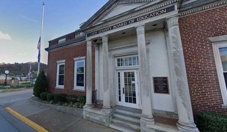 Knox County Board Votes to Limit School Security to Professional Officers, Resisting Tennessee's Teacher Gun Law