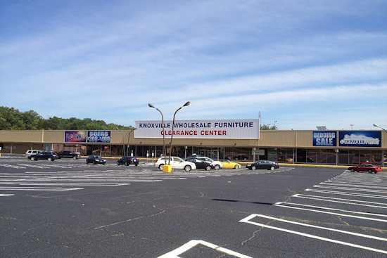 Knoxville Businesses and Residents Rally Against Proposed Downtown Parking Changes