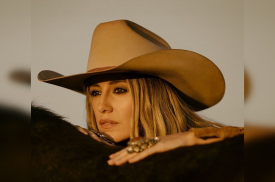 Lainey Wilson Clinches Entertainer and Female Artist of the Year at 2024 ACM Awards in Frisco